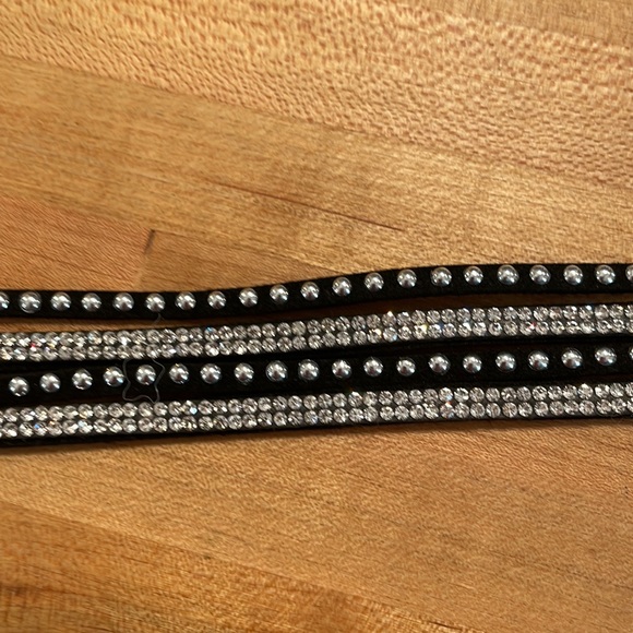 Premier Designs Rhinestone Wrap Bracelet - Picture 2 of 6